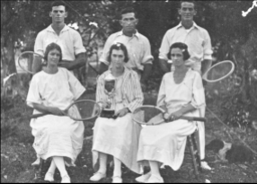 WADDELL Dorothy and Jim Tennis Kin Kin 1924 photo 2